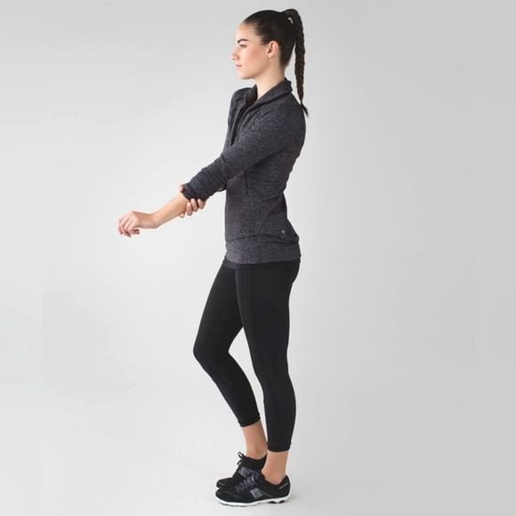 Lululemon Think Fast Pullover Top Mini Check Pique Black Heathered Black Size 2 - Picture 2 of 16